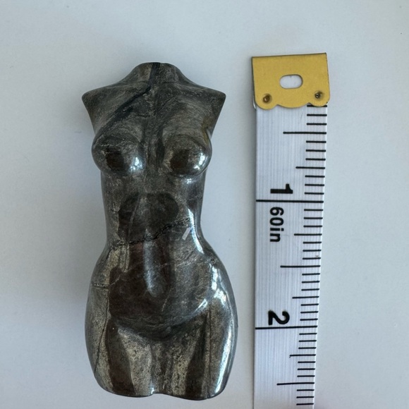 Pyrite Female Goddess Torso Bust Crystal - Picture 5 of 7